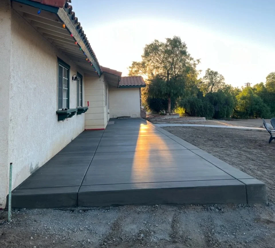 Driveway side return
